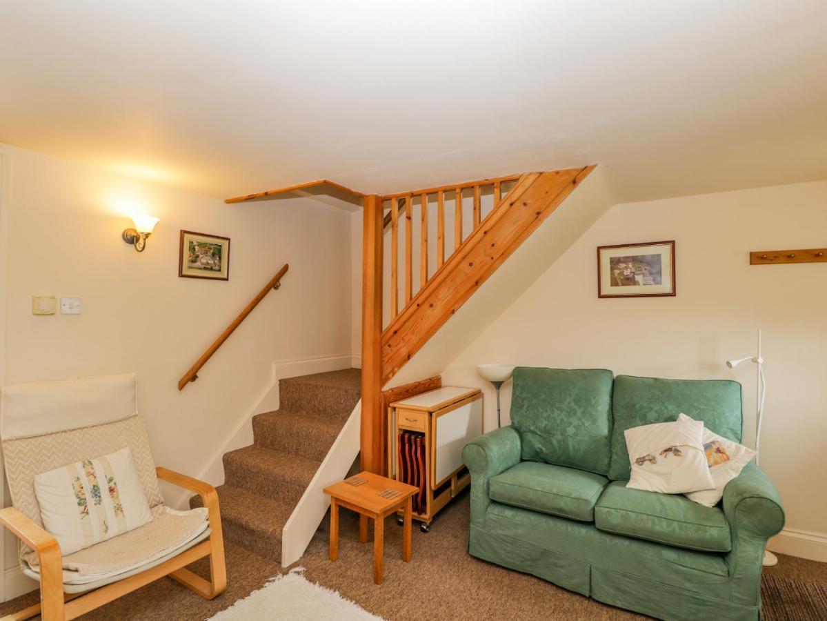 Parkfield Cottage Sturminster Marshall Exterior photo